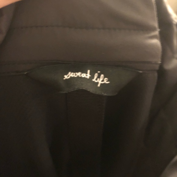 Lululemon Fall Jacket - Picture 6 of 6